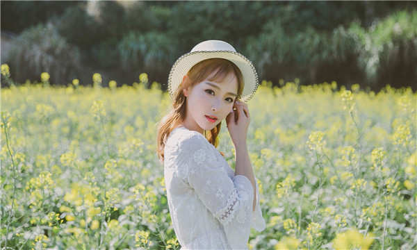 奎文标题：想找个女人帮忙生孩子的有效解决方案，助您圆梦家庭